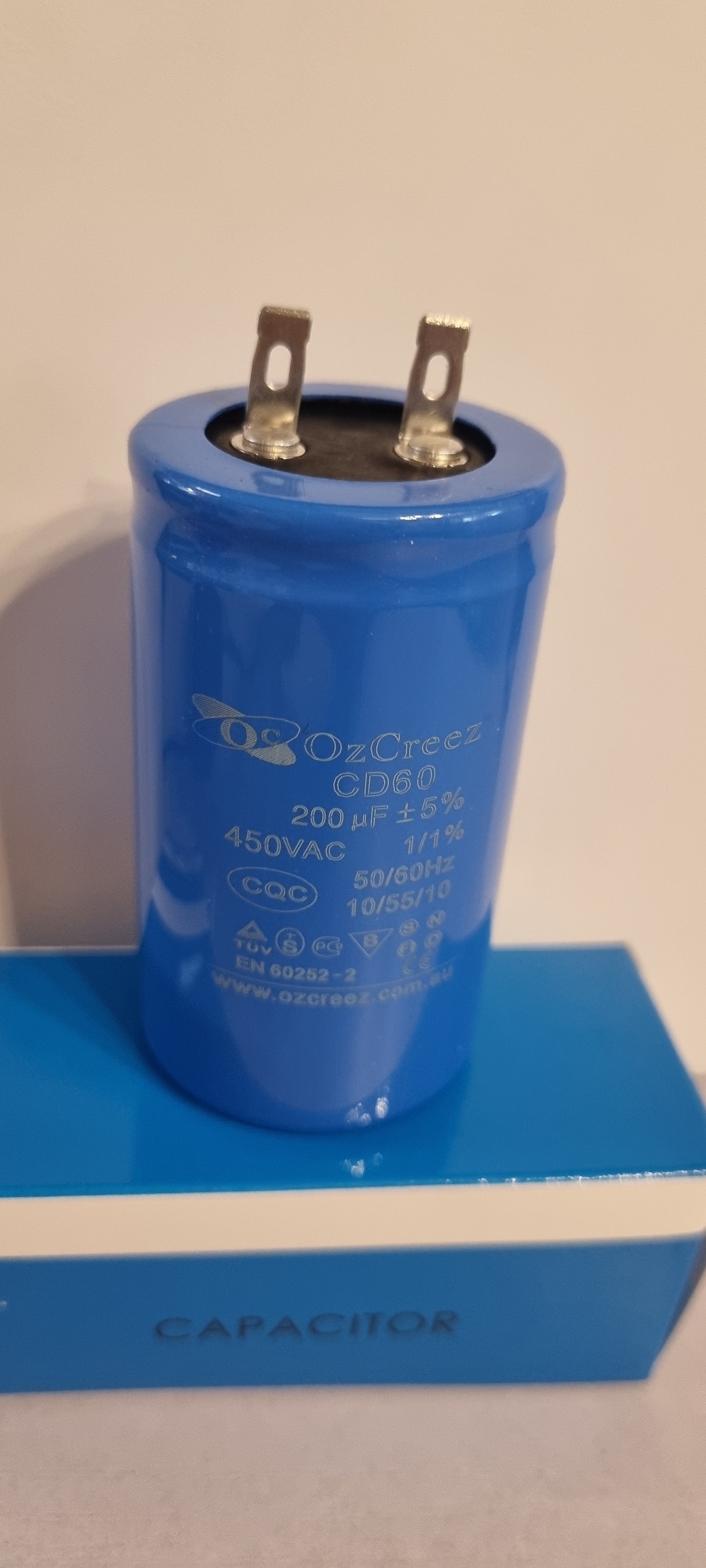 Wholesale 5x Original Motor Start Run Capacitor CD60 200uf with pin 250V / 450V 50/60Hz Capacitor