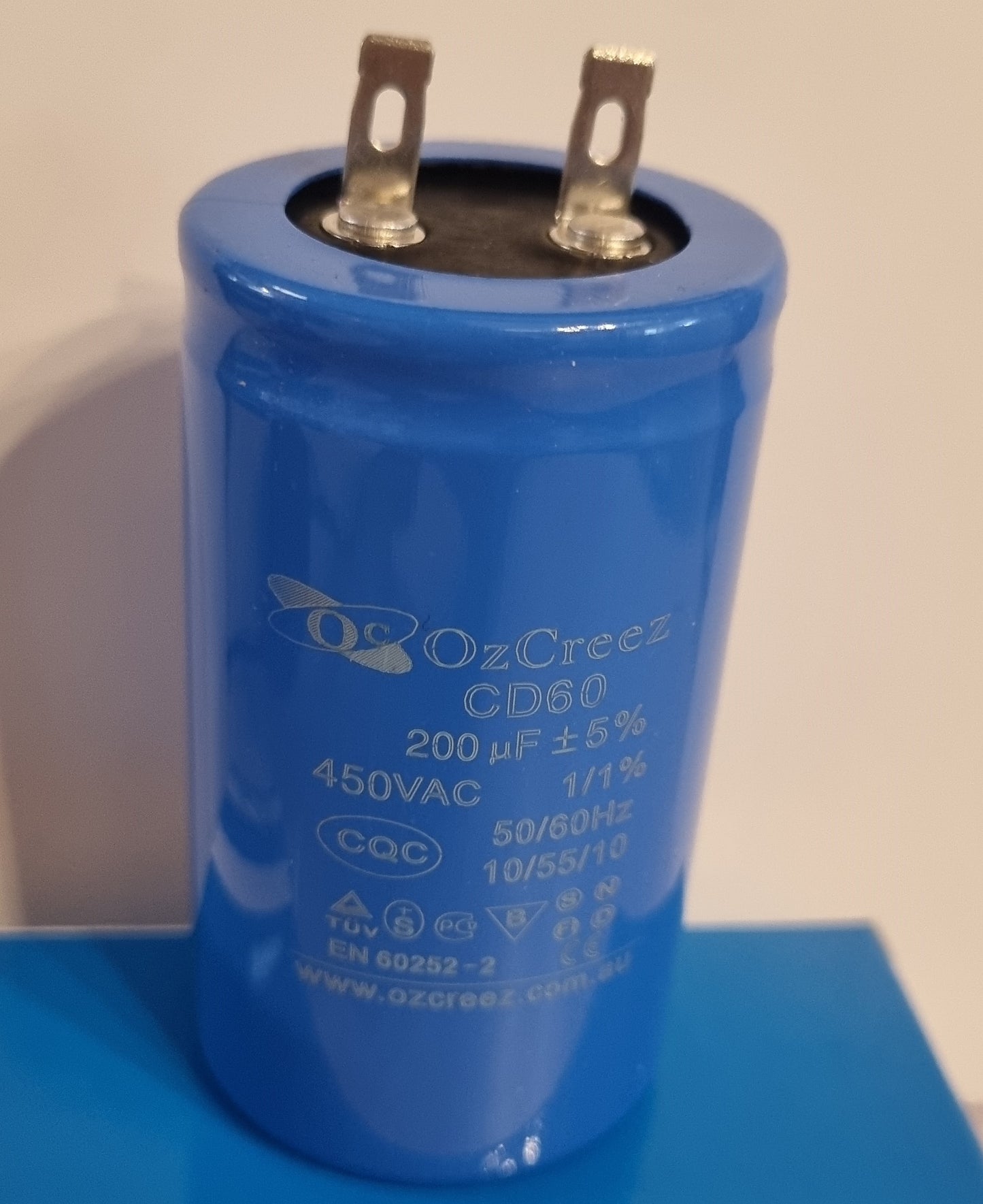 Wholesale 5x Original Motor Start Run Capacitor CD60 200uf with pin 250V / 450V 50/60Hz Capacitor