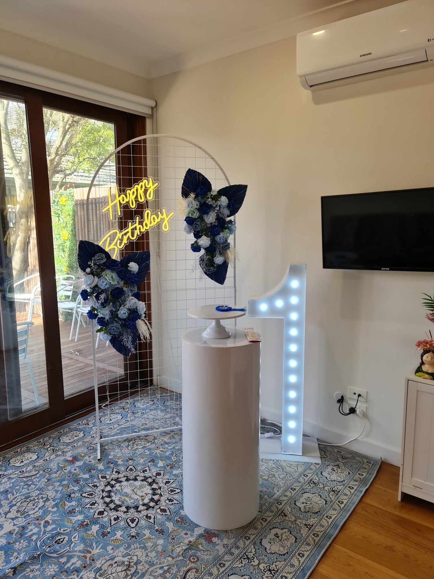 Giant LED Birthday Numbers – 0, 1, 2, 3, 4, 8 – Melbourne (Local Pickup Only)