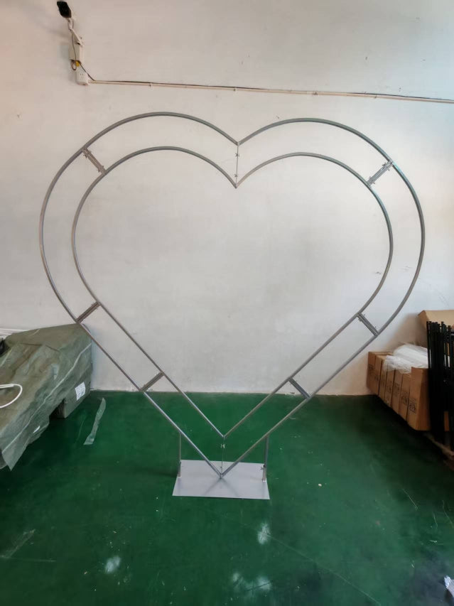 Heart-Shaped Wedding Backdrop Stand – 2m x 2m